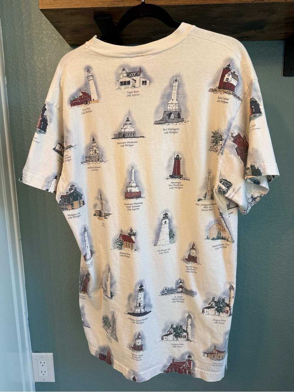 Vintage 90s Art Unlimited Great Lakes Lighthouse AOP Tee XL USA Nautical Beach - Picture 3 of 8